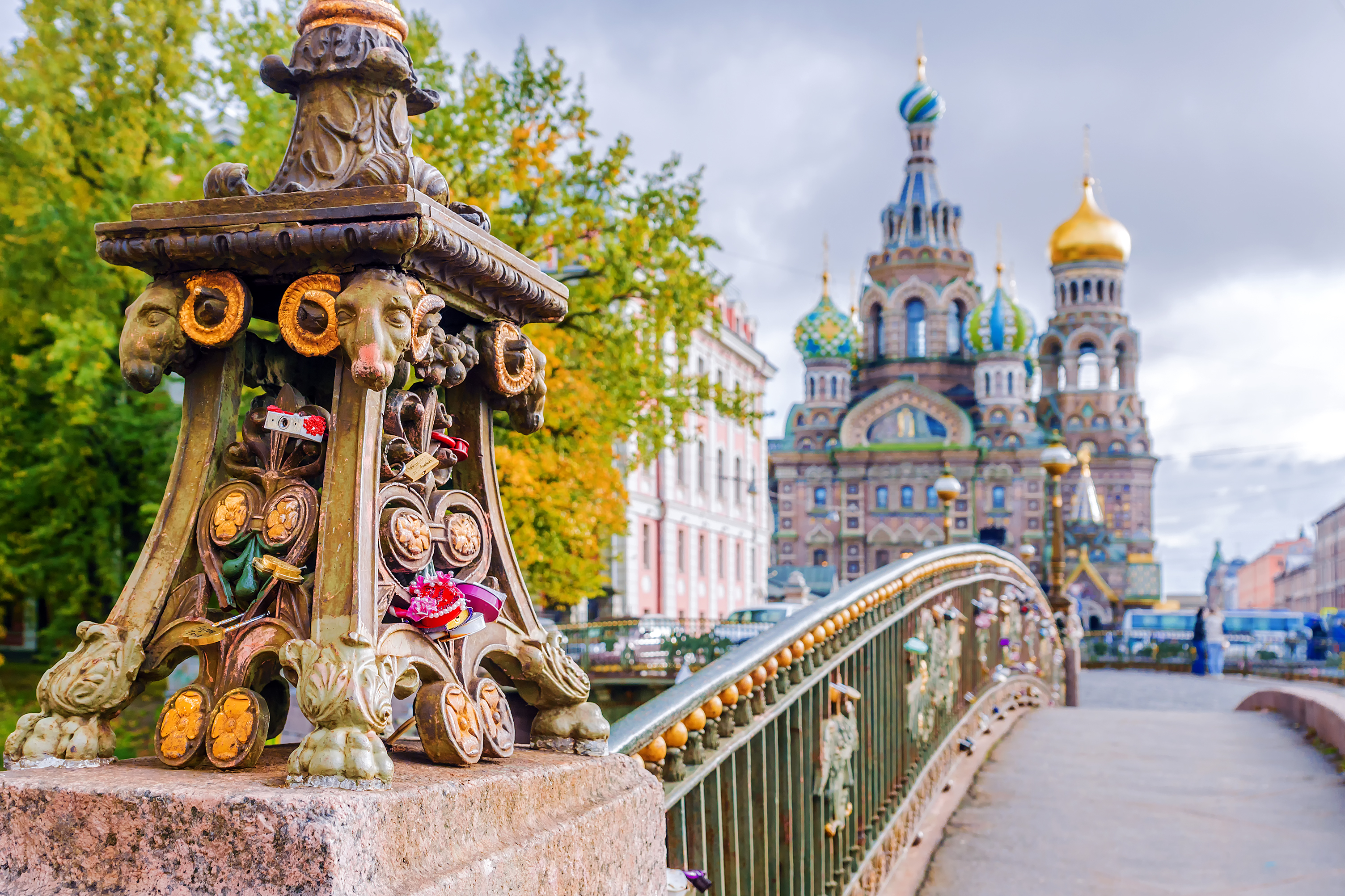 Санкт петербург съездить летом